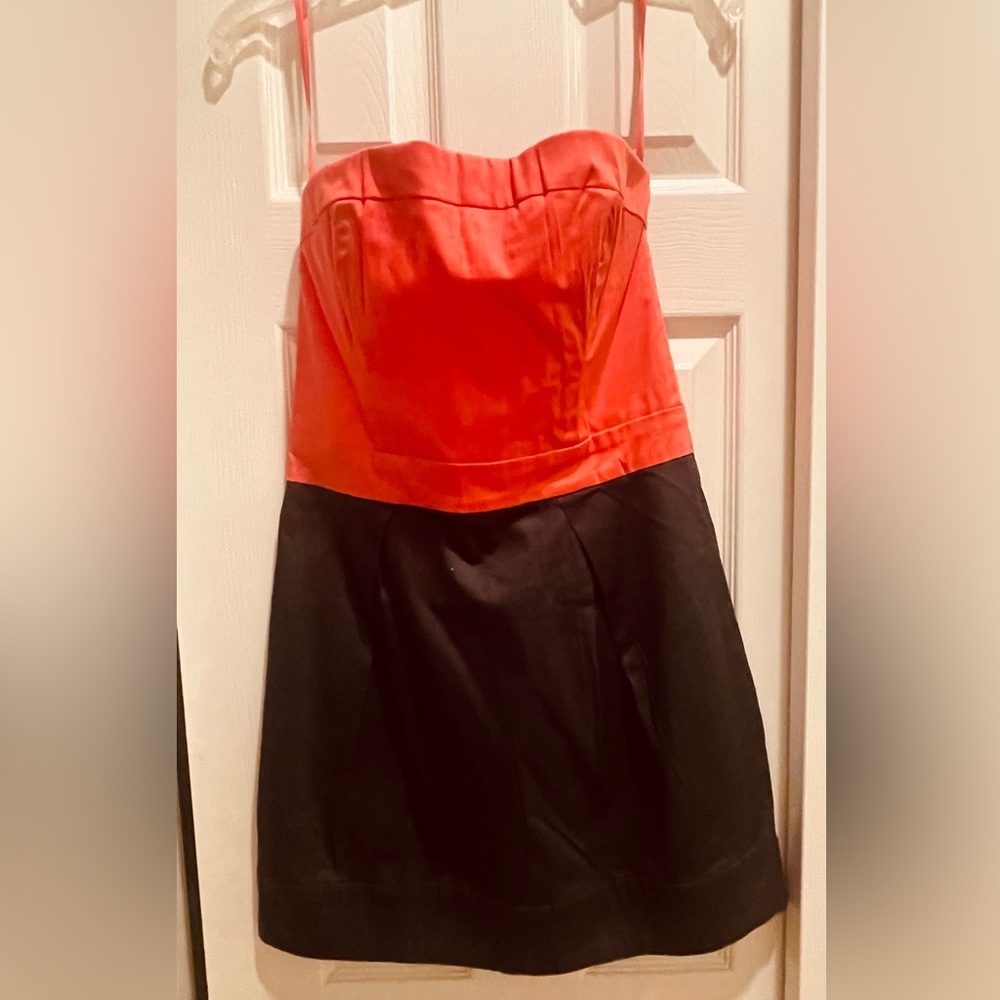 French Connection Coral/Gray Strapless cotton stretch.  New with label size 8